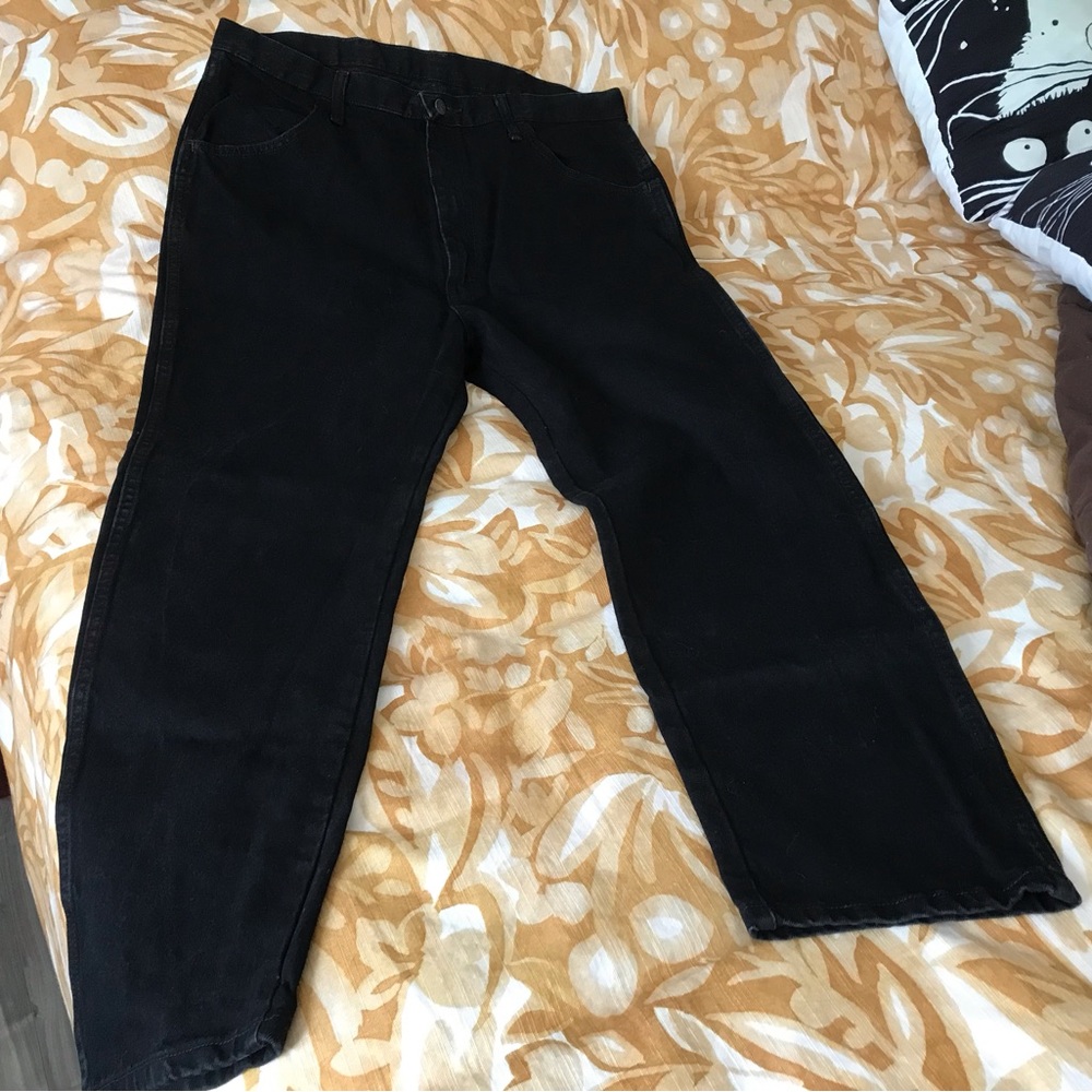 Men’s Rustler Jeans - Black- Size 38-30